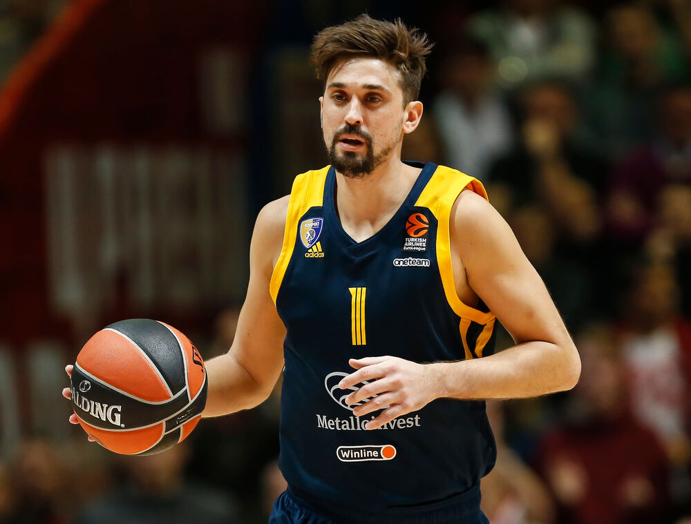 Aleksej Šved u dresu Himkija