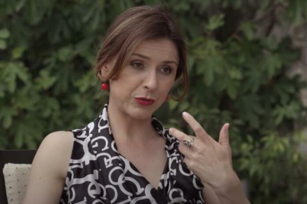 GLUMICA KOJU SVI ZNATE IZ SERIJE "BUDVA NA PJENU OD MORA" JE SKROZ PROMENILA IZGLED: Evo šta je uradila na sebi