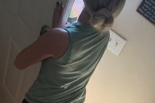 PSIHOLOG UPOZORAVA NA NOVI TREND KOJI SE ŠIRI INTERNETOM: Prestanite ovo da radite, to je tako POGREŠNO (VIDEO)