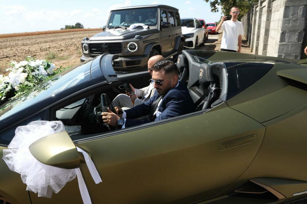 GOŠĆA NA DARKOVOJ SVADBI OSTAVILA BEZ DAHA PRISUTNE: Ovakva LEPOTA se ne viđa svaki dan, jedna stvar ODUŠEVLJAVA