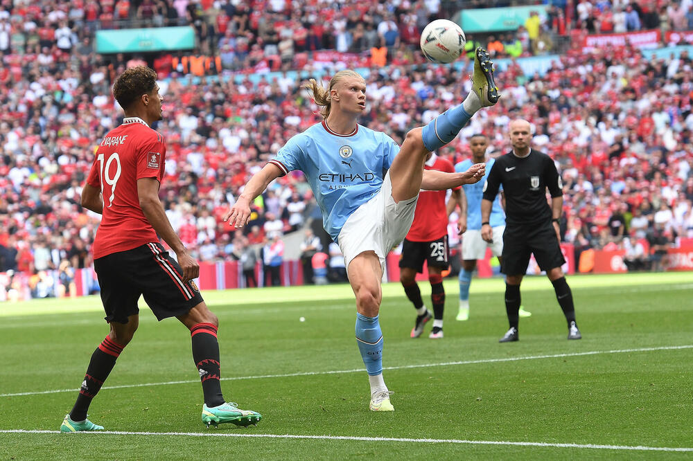 MANČESTER U PROBLEMU: Lider ekipe van terena nekoliko nedelja!