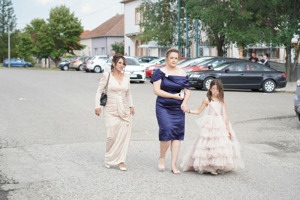 Ćerka Darka Lazića na očevom venčanju