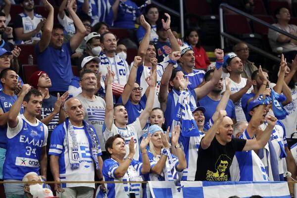 HELENI SE PROPISNO NAMUČILI: Grčka klizila ka eliminaciji, pa nekako SLOMILA Novi Zeland!