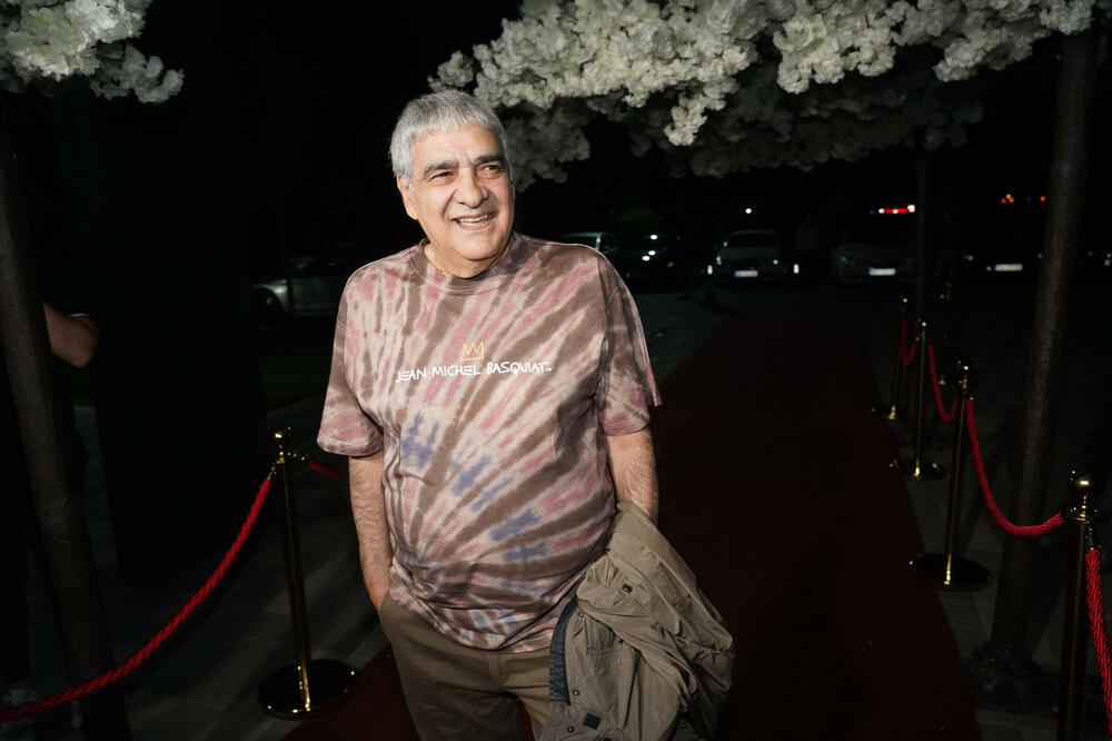 SVE JE OD ČISTOG ZLATA, A UNUTRAŠNJOST IZGLEDA KAO DVOR: Zavirite u kuću Ljube Aličica, zbog ovoga mu MNOGI ZAVIDE