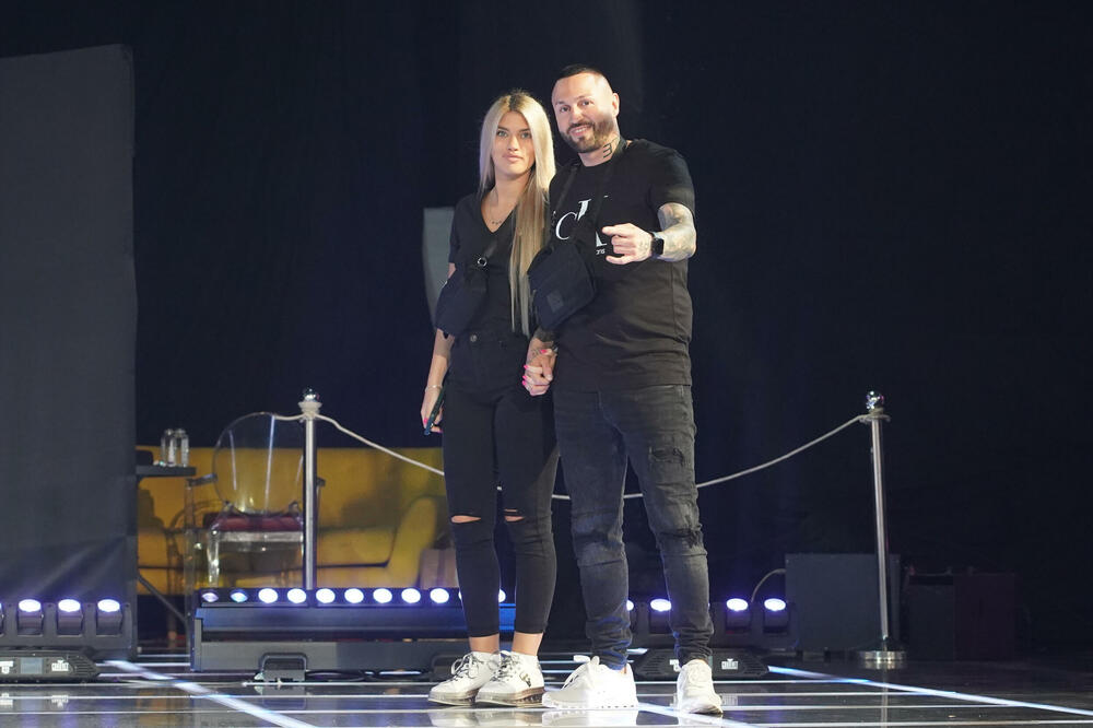 SVI DETALJI KRAJA LJUBAVNE ROMANSE! Reper ne zna gde mu je ŽENA, a venčali se PRE MESEC DANA: Ovo baš ŠOKIRA