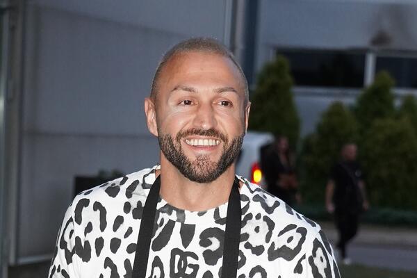 "ŽENA MU OPET OTIŠLA?" Reperove komšije OSULE PALJBU, iskreno su rekli SVE o njegovom BRAKU, ovde su DETALJI