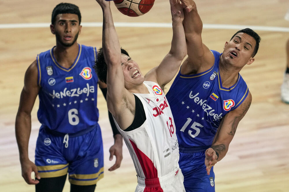 DOMAĆIN PREOKRENUO -15: Jedna pobeda ih deli od OI!