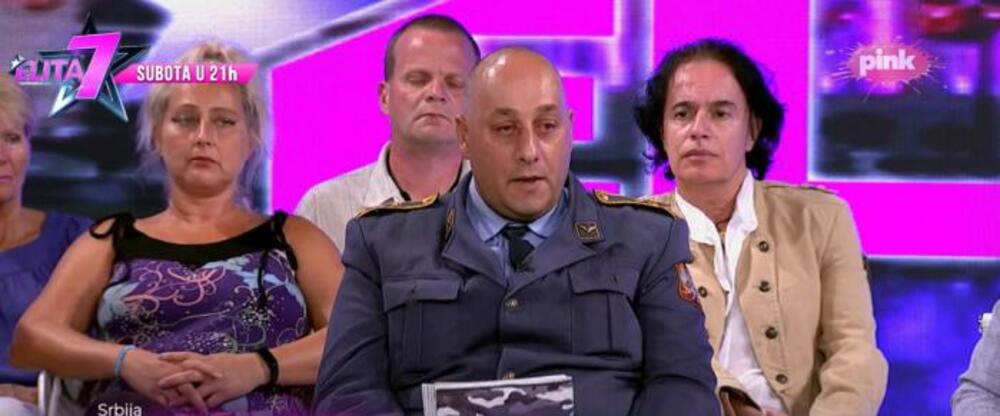 Lažni pilot,  Almir Asanović