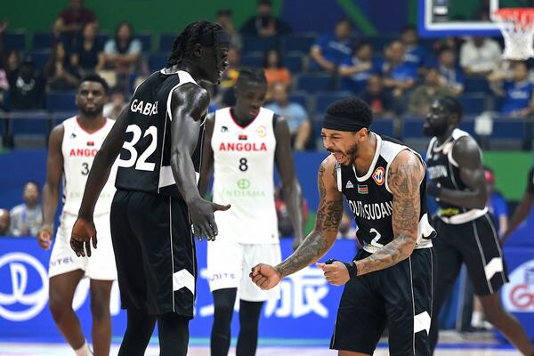 ŽIVI SAN JUŽNOG SUDANA! Posle istorijskog Mundobasketa, obezbedili Olimpijske igre u Parizu (VIDEO)