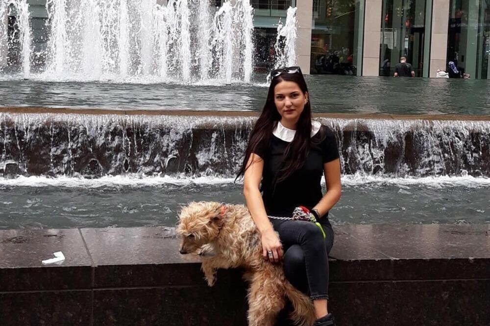 IVANI UKRALI IDENTITET U ČIKAGU! Otišla u laboratoriju pa zatekla ŠOK PRIZOR, odmah odjurila u POLICIJU!