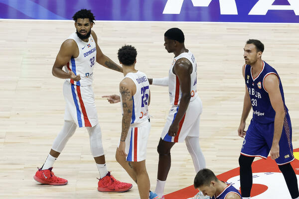 SRBIJA POKAZALA ONO NAJBOLJE: "Orlovi" demolirali Dominikance sa 33 poena razlike!