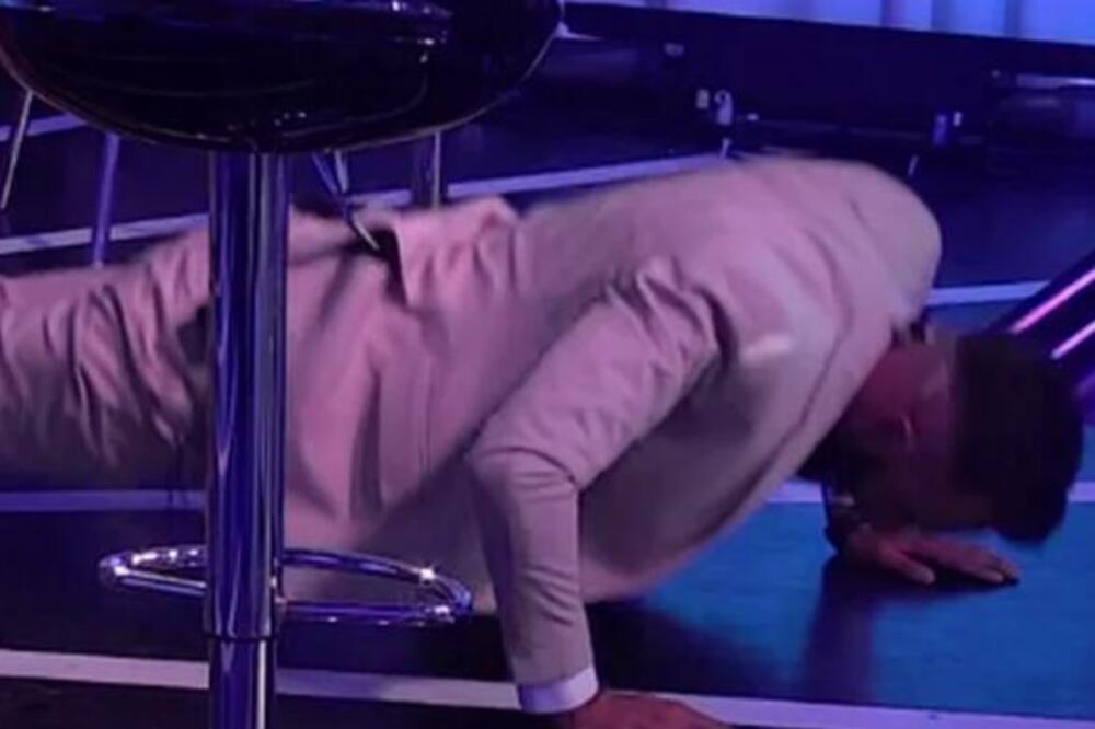 VODITELJ PINKA RADIO SKLEKOVE U EMISIJI UŽIVO! Bacio sa na pod, pa pokazao ŠTA MOŽE, da li je OVO MOGUĆE? (FOTO)