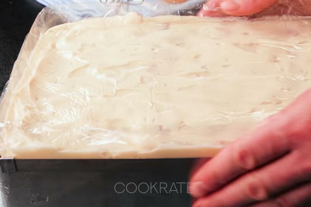 TORTA DOSTOJNA VELIKIH OSVAJAČA, OVAKO SU JE PRAVILI NA DVOROVIMA: Specijalan RECEPT za KORE se i dan danas koristi