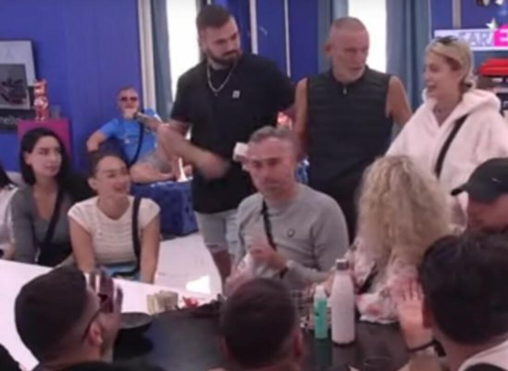 Elita ima pravi ljubavni par