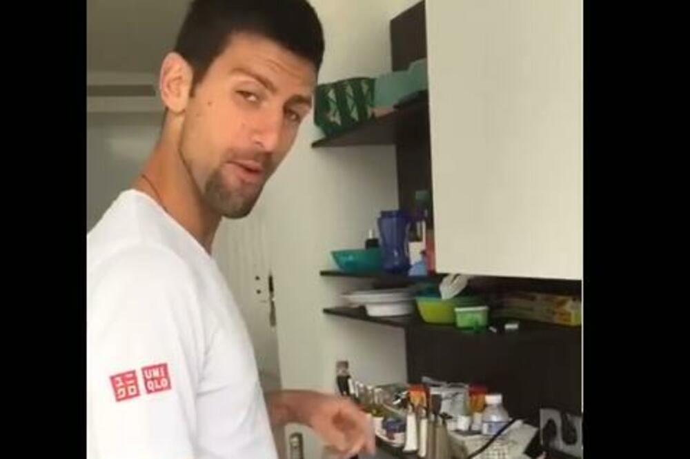 OVAKO NOVAK ĐOKOVIĆ PEČE NAJZDRAVIJE PALAČINKE: Jede ih i njegov SIN STEFAN, NJEGOV RECEPT NIKO NEMA (VIDEO)