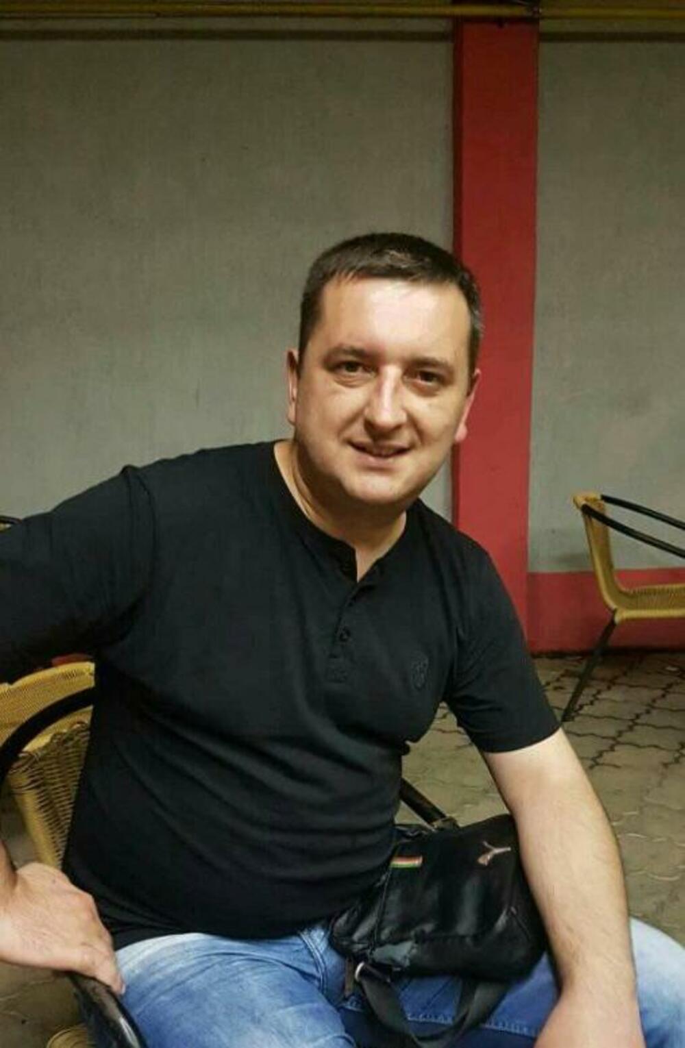 Policija ga je odvezla u marici