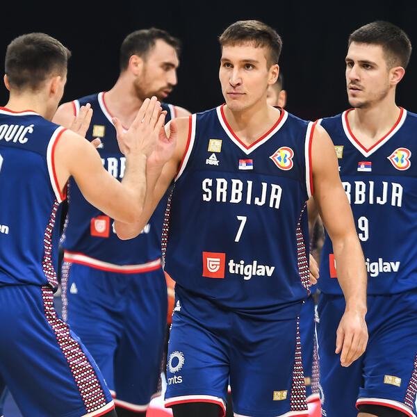 DONČIĆ U SUZAMA, SRBIJA U PARIZU: Kanađani srušili Slovence i poslali "Orlove" na Olimpijske igre!