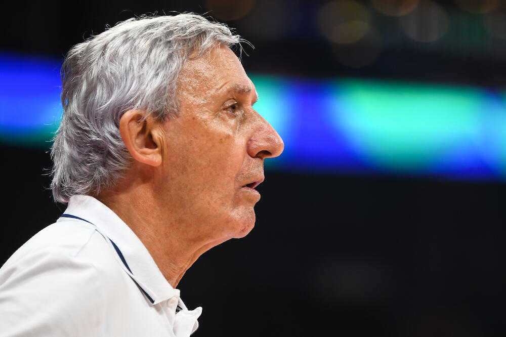 "JA EMOTIVAN?!" Oglasio se Pešić posle plasmana u polufinale Mundobasketa, mnogo ga je sve pogodilo
