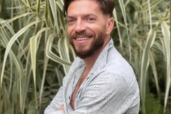 PRVO OGLAŠAVANJE SRPSKOG GLUMCA NAKON RAZVODA: Bio je u braku 17 godina, a sada je sve PUKLO