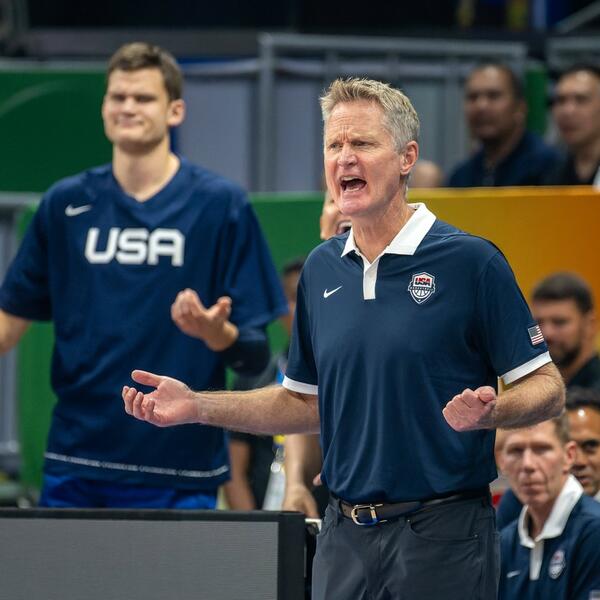 KAKVE REČI STIVA KERA: Selektor Amerike NAJEŽIO Srbiju!