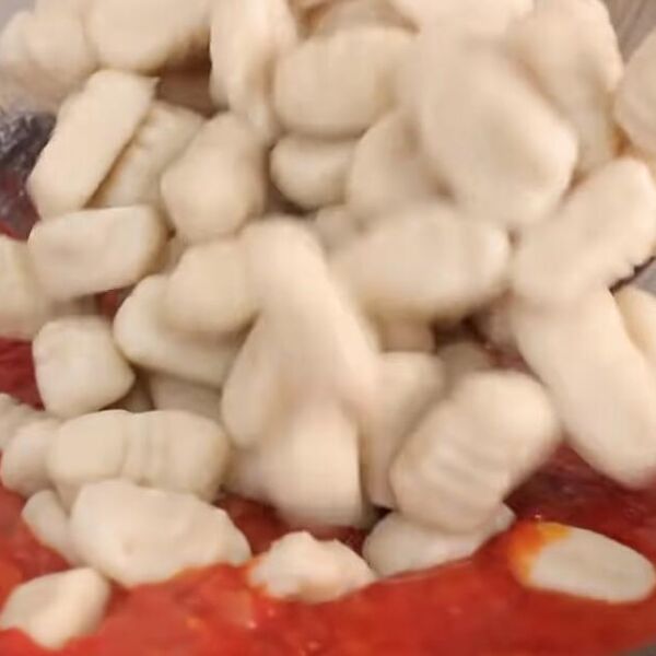 "NEMOJTE GA JESTI": LEDO hitno povukao svoj prozivod! U njemu je pronađeno...