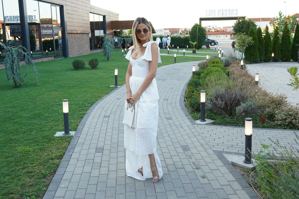 Milica Pavlović o muvanju