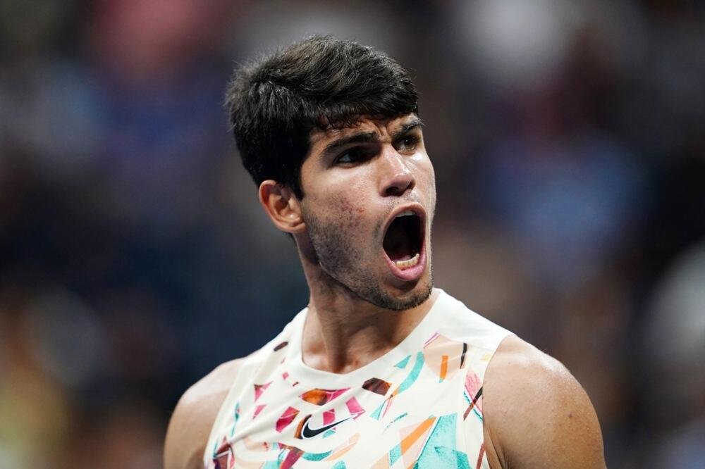 ŠPANAC LOŠE POČEO, PA RUTINIRAO RIVALA! Alkaraz u polufinalu Pekinga