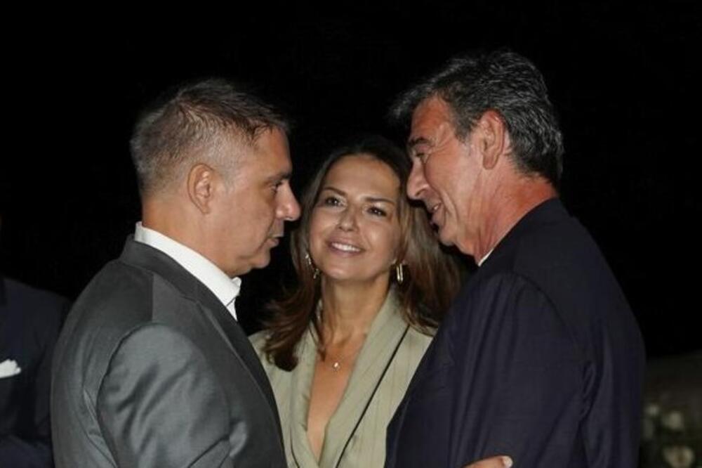 NIJE NI ČUDO ŠTO JE NATAŠA NINKOVIĆ "SRPSKA MONIKA BELUČI": Uhvatila pod ruku BIZNISMENA pa pokazala SVU LEPOTU