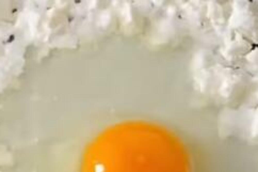 OVAKO SPREMLJENA JAJA NI NAJVEĆI GURMANI NE ODBIJAJU: Omiljeni SRPSKI DORUČAK na GRČKI način (RECEPT)