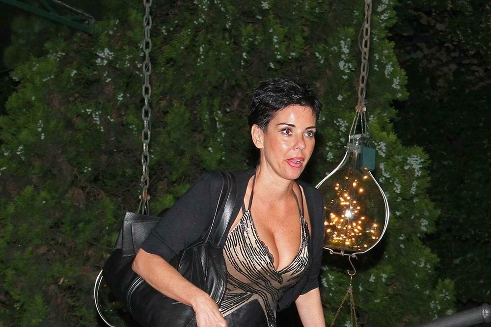 OVA CRNA BOMBA JE ŽENA NAŠEG LEGENDARNOG KOŠARKAŠA: Svi ga OBOŽAVATE, a malo šta znate o njegovoj ZANOSNOJ SUPRUZI