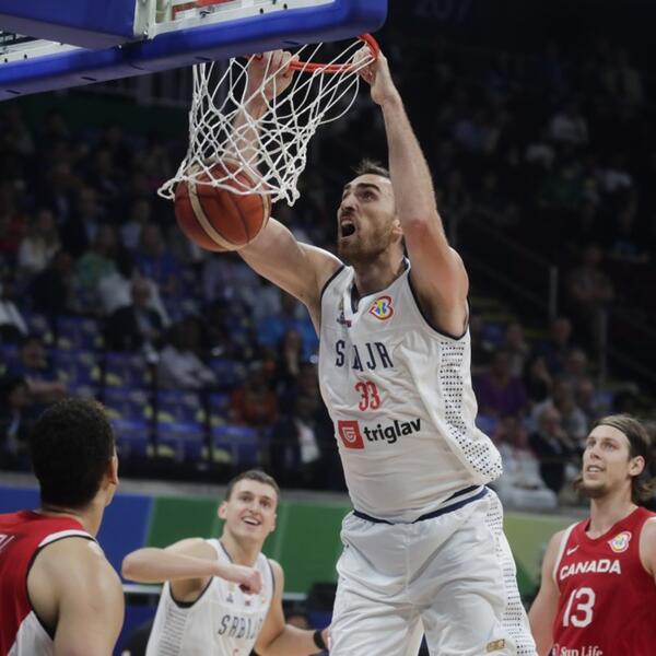 "ŽELIMO I BORIŠU DA UČINIMO SREĆNIM, VIDELO SE DA SVI ŽELIMO U FINALE!" Emotivni Milutinov posle velike pobede