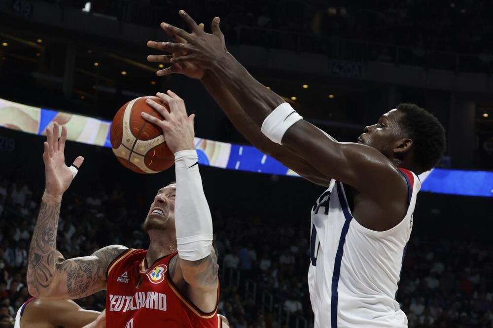 Danijel Tajs na utakmici Amerike i Kanade