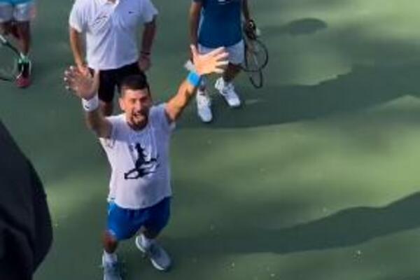 NEMA VEĆE SREĆE: Đoković ga je ugledao na tribinama, a onda je usledila SCENA ZA PAMĆENJE! (VIDEO)