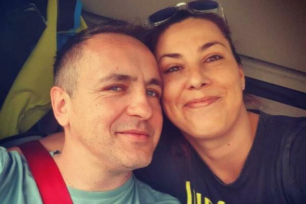 OTAC JOJ PLATIO OBUKU ZA C KATEGORIJU: Ljubavni par Ivan i Zdravka već 20 godina zajedno "šoferiraju" kamionima