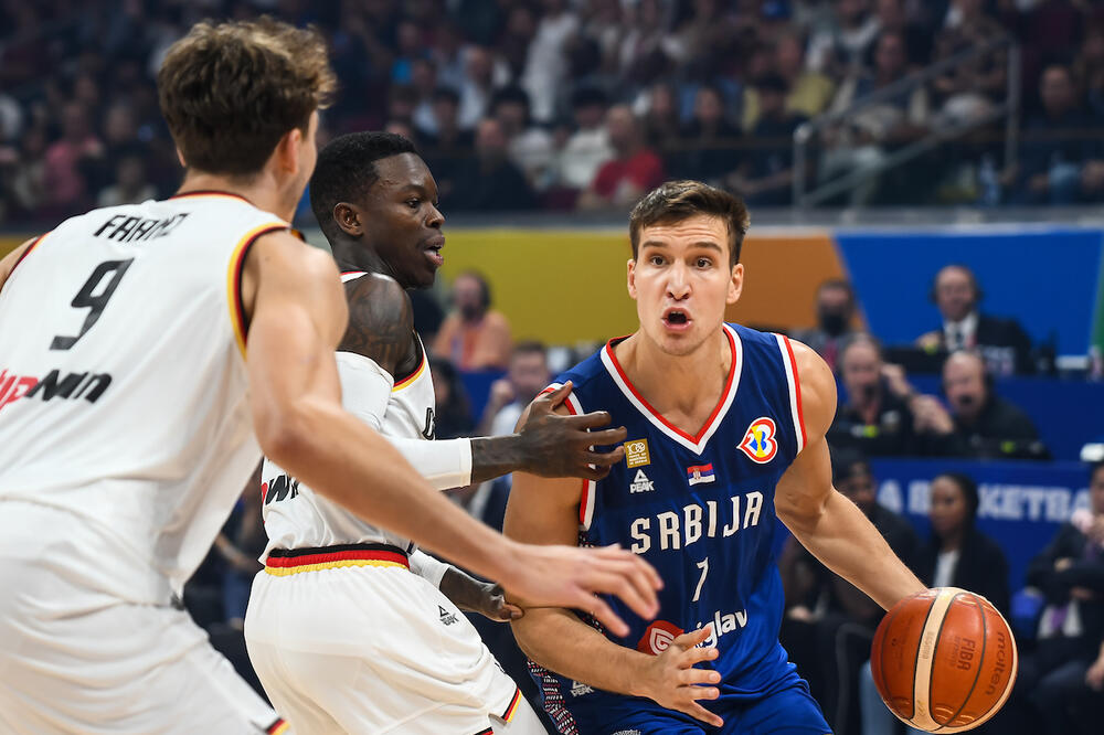 FIBA NASTAVLJA DA FAVORIZUJE SRBIJU: "Orlovi" DOMINIRAJU! (VIDEO)