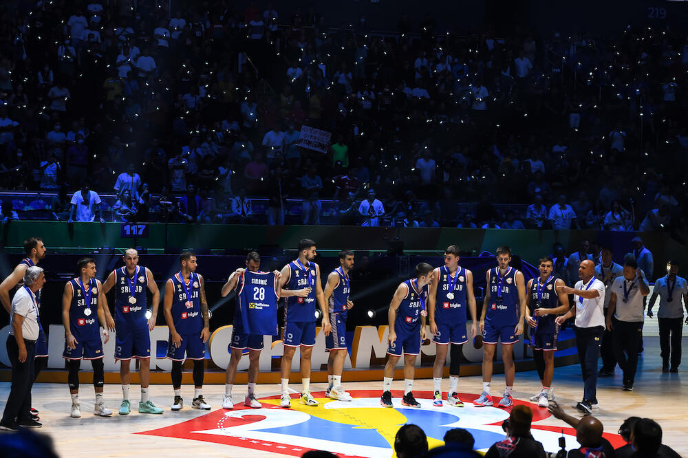 POZNATO KADA SE "ORLOVI" VRAĆAJU KUĆI! Evo kada će srebrni sa Mundobasketa biti u Beogradu