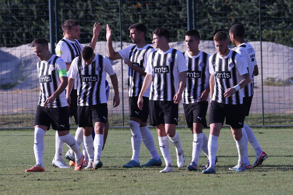 PAVLOVIĆ I NATHO POGODILI: Partizan srušio nekada velikog rivala!