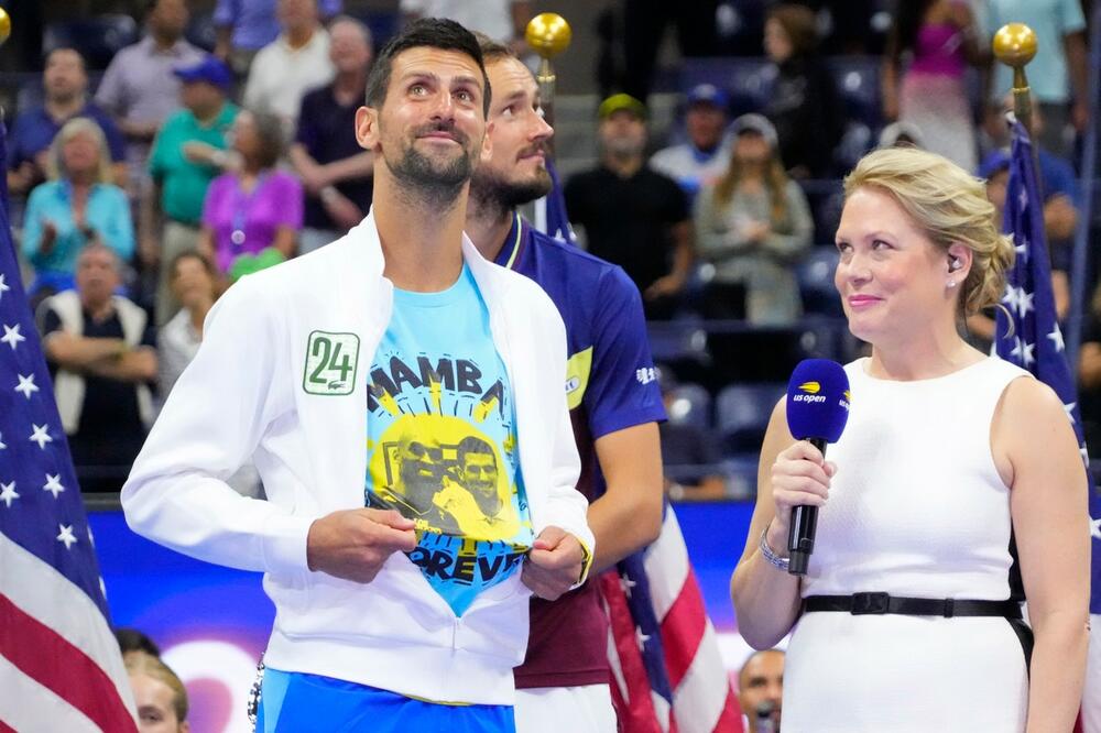 NOVAK RAZNEŽIO KOBIJEVU SUPRUGU: Vanesa Brajant poslala Đokoviću EMOTIVNU i MOĆNU poruku! (FOTO)