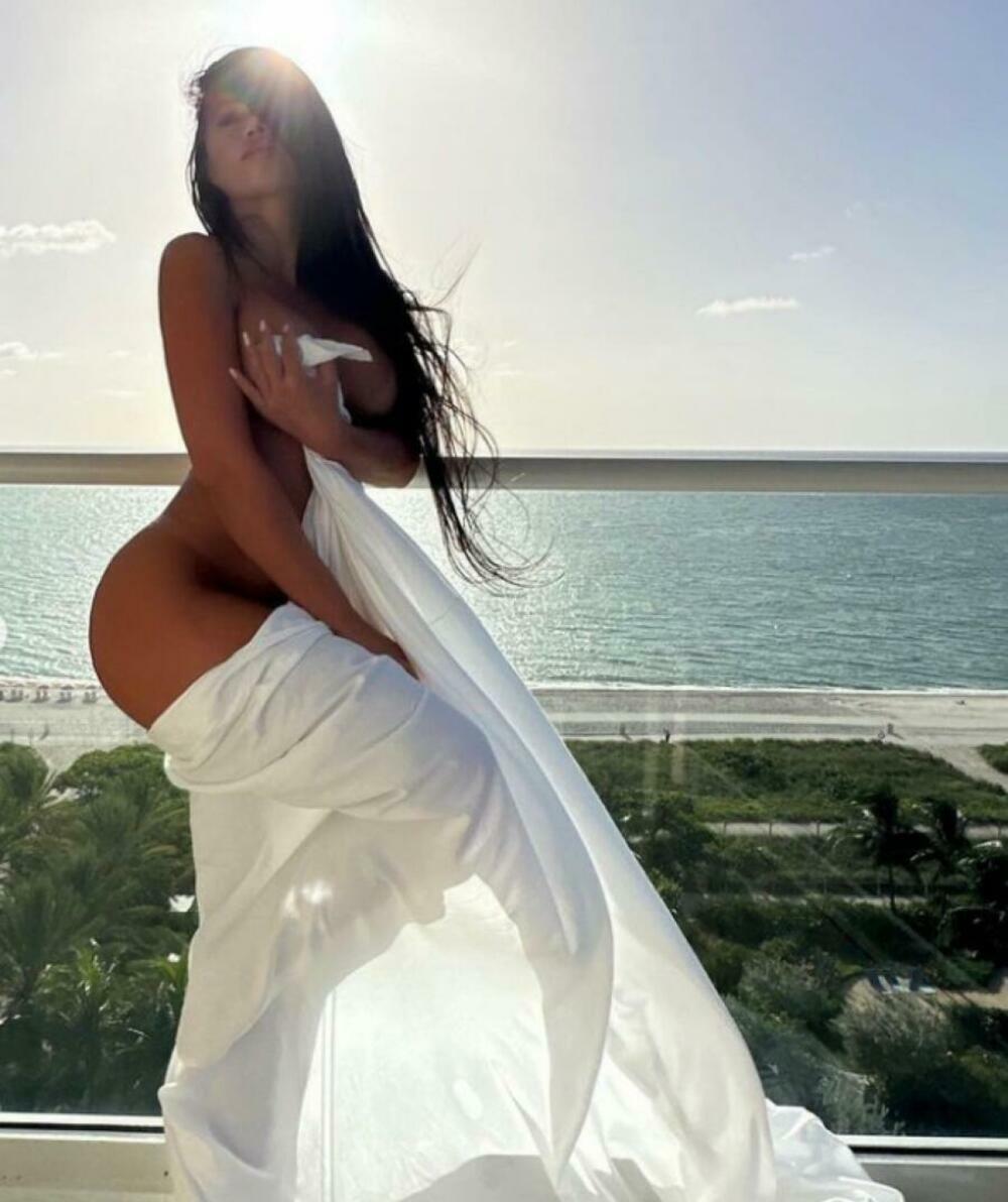 OTRKIVENO ŠTA SE SVE NUDI NA STANIJINOM SAJTU ZA ODRASLE! Paket 50 evra - A U NJEMU NEMA ŠTA NEMA