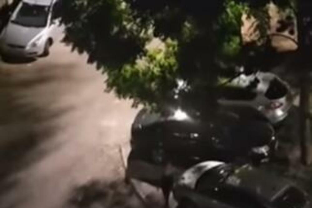 IŠLI OD KOLA DO KOLA I RADILI BIZARNE STVARI: Nisu NI SLUTILI da ih Crnogorci SNIMAJU, uhvaćeni su NA DELU (VIDEO)