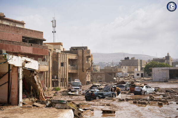 OSVANULI JEZIVI SNIMCI LIBIJE: Grad izgleda kao da je bombardovan, VIŠE OD 5 HILJADA MRTVIH (FOTO)