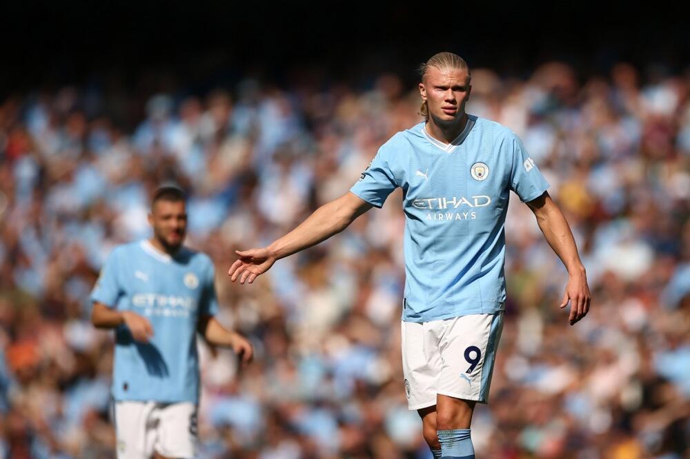 BARSELONA PLAĆA BOGATU KLAUZULU! Sprema se zemljotres, Holand napušta Siti?! (FOTO)