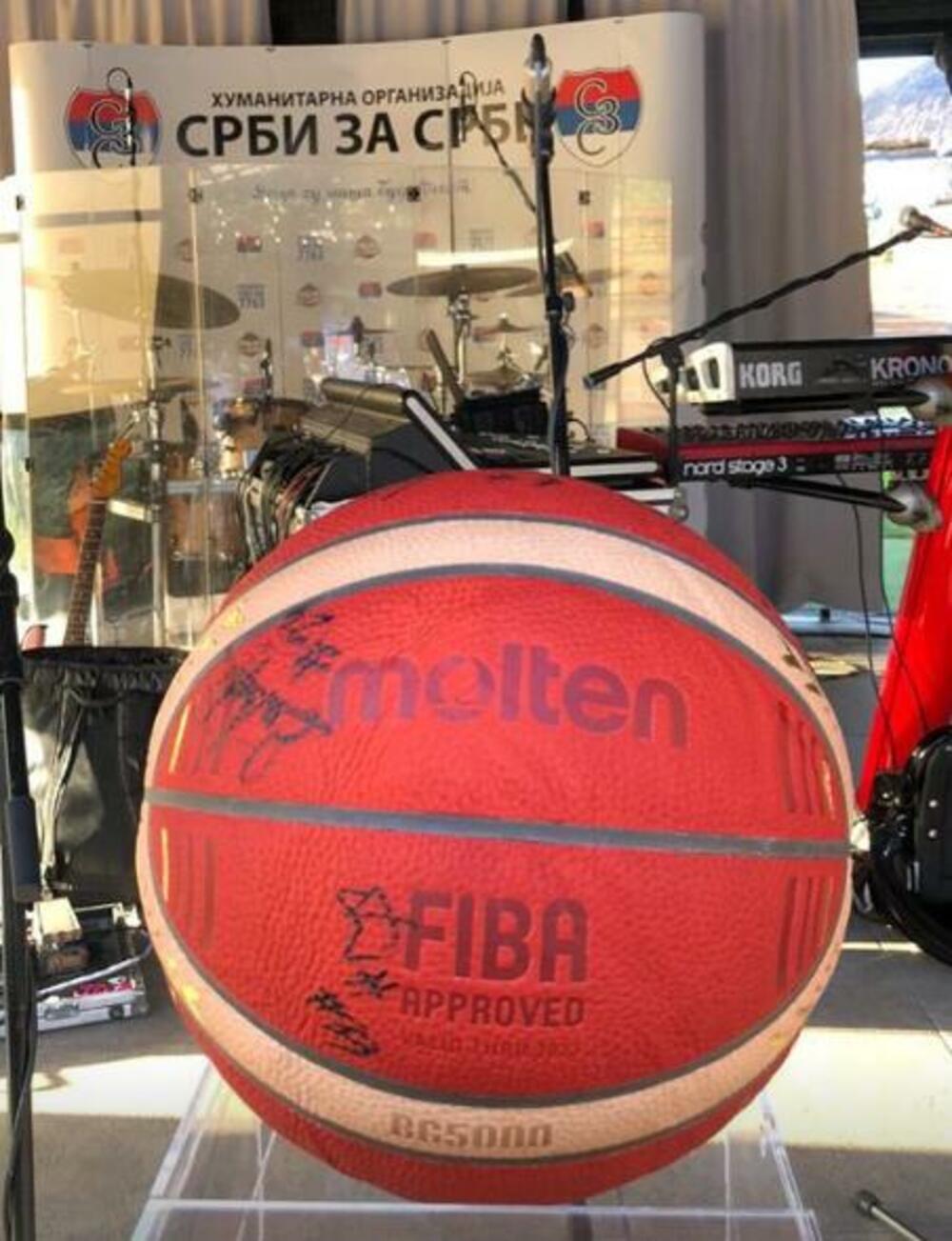 Košarkaška lopta, Lopta Alekse Avramovića