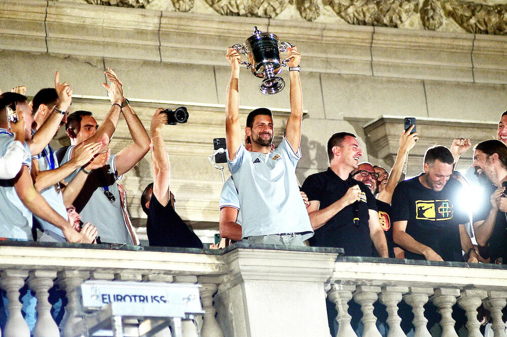 NOVAK SA DOČEKA I ŽURKE U VALENSIJU! Đoković se priključio reprezentaciji (VIDEO)