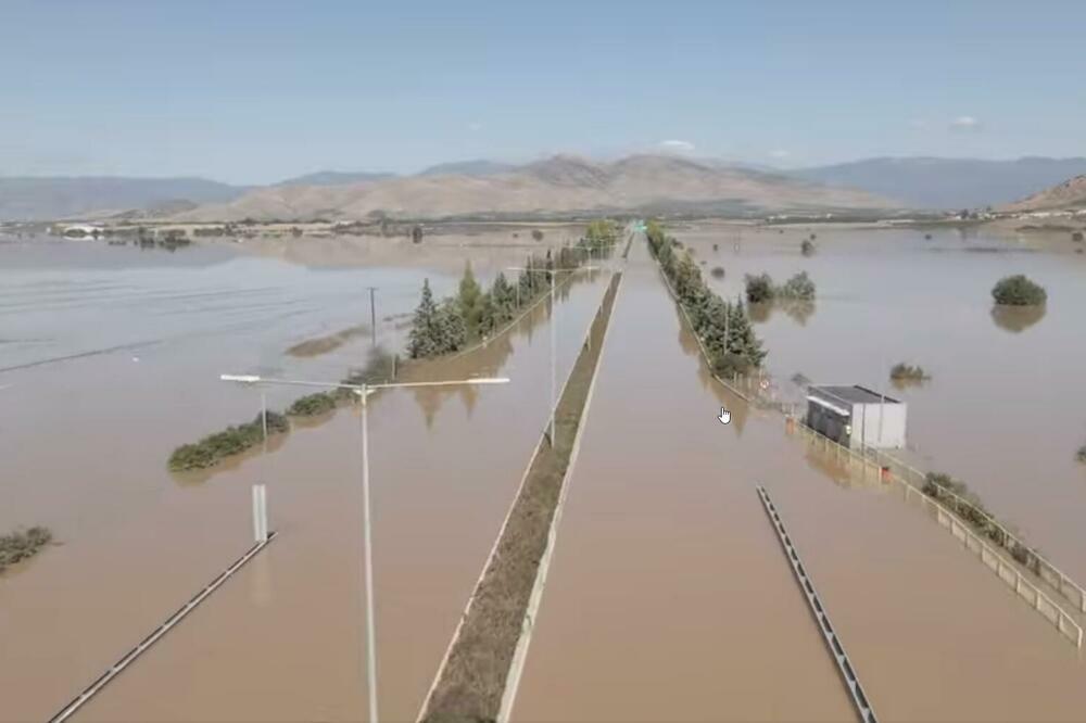 GRČKA KAO U POSTAPOKALIPTIČNIM FILMOVIMA: Snimci prikazuju stanje koje je nevreme ostavilo (VIDEO)