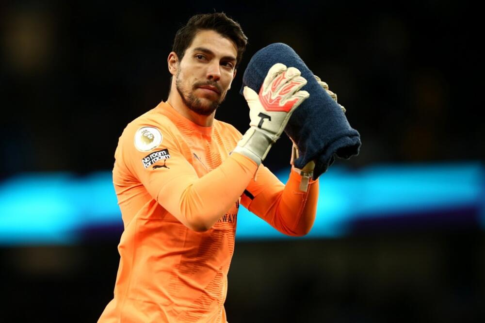 SITIJEV REZERVNI GOLMAN "SKENIRAO" GLAZERA! Nemac savetovao saigrača kako da savlada Izraelca (FOTO)