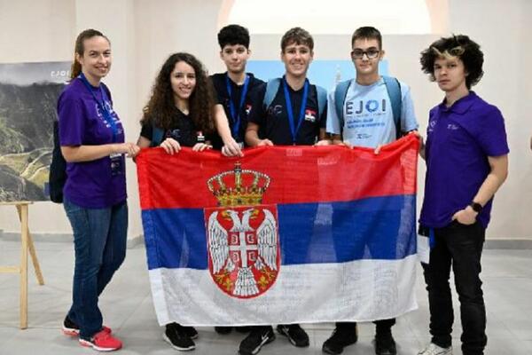 PETAR I PAVLE SU PONOS SRBIJE! Ovi mladi ljudi sa informatičke Olimpijade doneli bronzu NAŠOJ ZEMLJI!