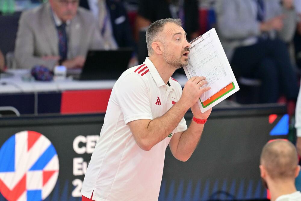 POSLE SRBIJE PALA I SLOVENIJA: Izuzetan uspeh reprezentacije koju sa klupe vodi Nikola Grbić! (FOTO)