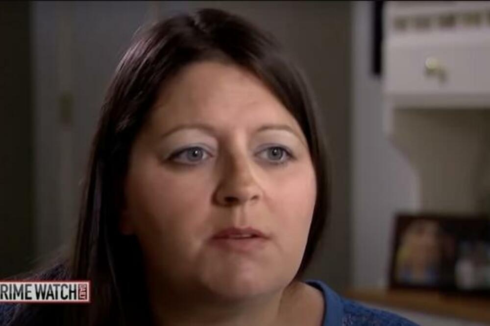 IMALA JE RUPE U PAMĆENJU I BUDILA SE GOLA SA GORKIM UKUSOM U USTIMA: A onda je U TELEFONU muža pronašla UŽAS! VIDEO