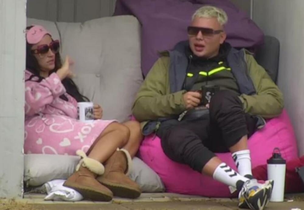 Ovako su se nekada družili...